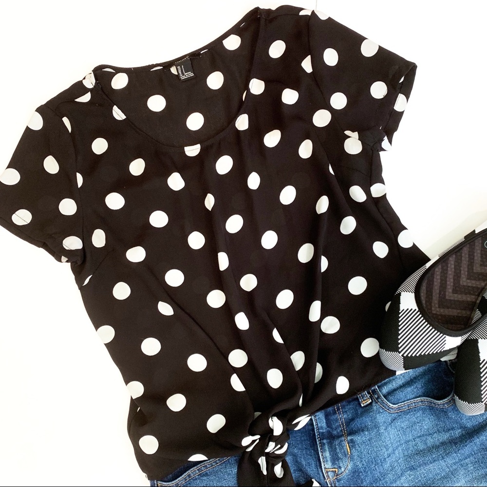 Forever 21 Black and White Crop Top